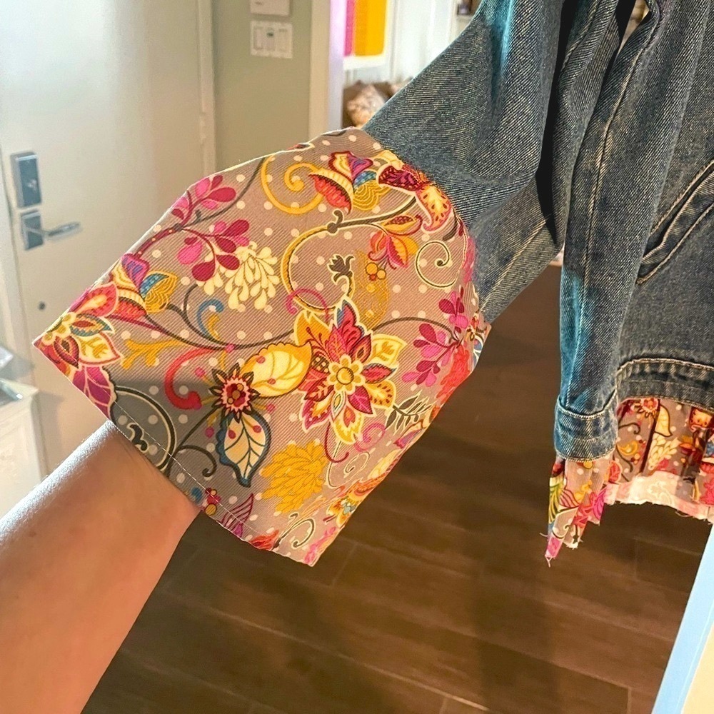 Agapo Vintage Denim Jacket Southwestern Embroidered Large - Picture 3 of 7